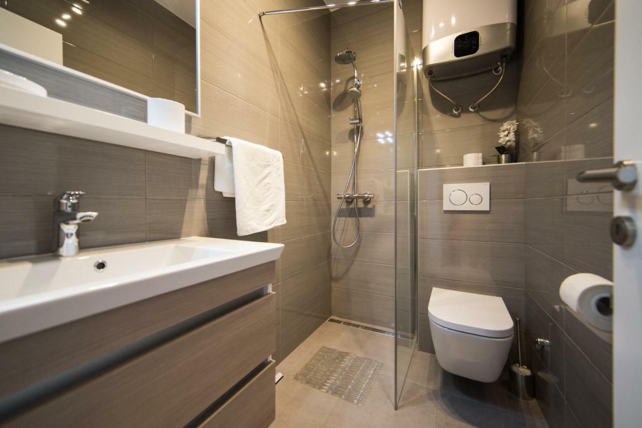 Apartment Bella Baška Voda المظهر الخارجي الصورة