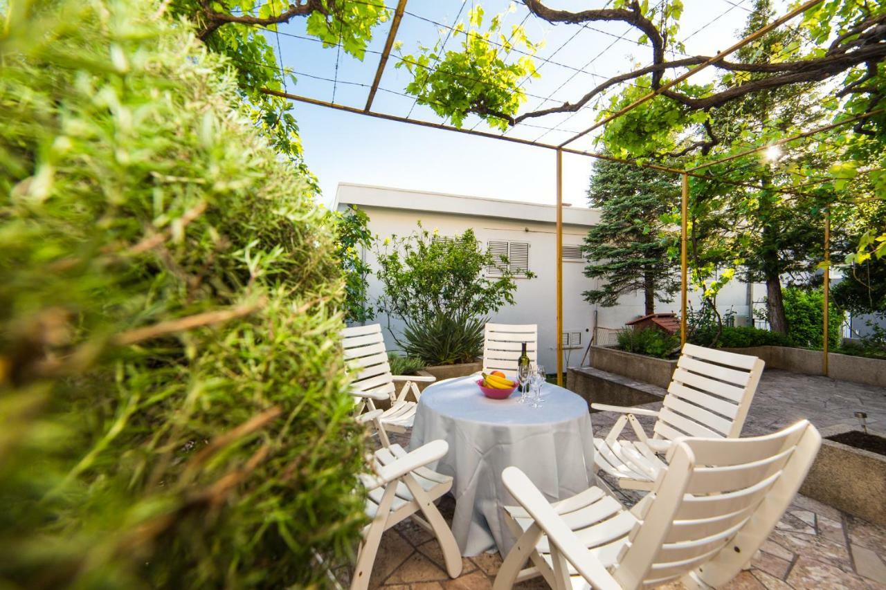 Apartment Bella Baška Voda المظهر الخارجي الصورة